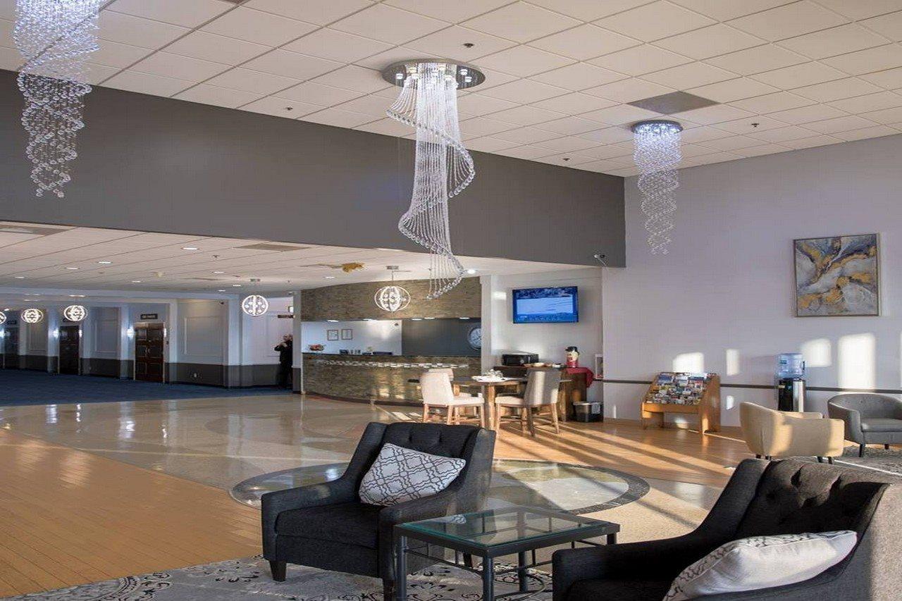 Ramada By Wyndham Cedar Rapids Hotell Eksteriør bilde